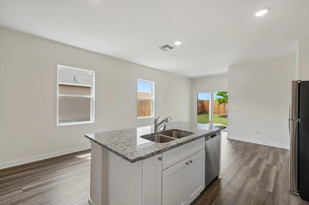 3437 Ridgeberry Glen Lane Porter, TX 77365
