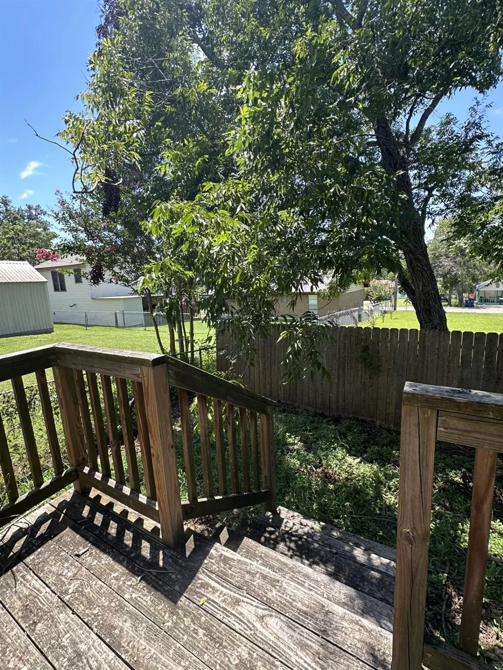 210 S Tesch Bellville, TX 77418