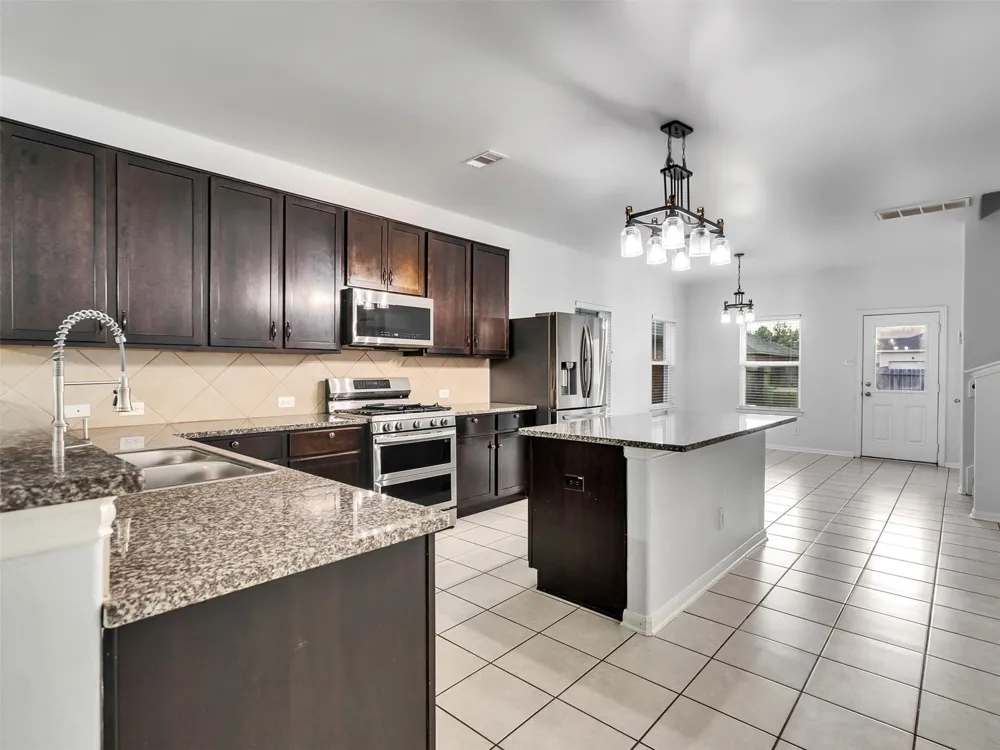 8235 Gran Villa Drive Cypress, TX 77433