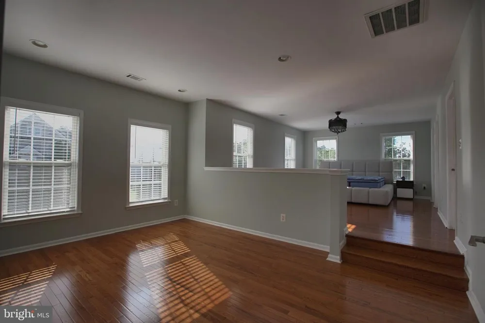 43314 FULLERTON STREET Ashburn, VA 20147