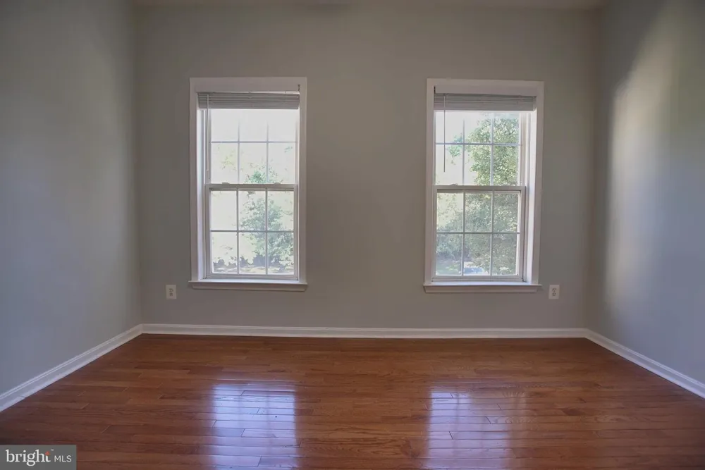 43314 FULLERTON STREET Ashburn, VA 20147