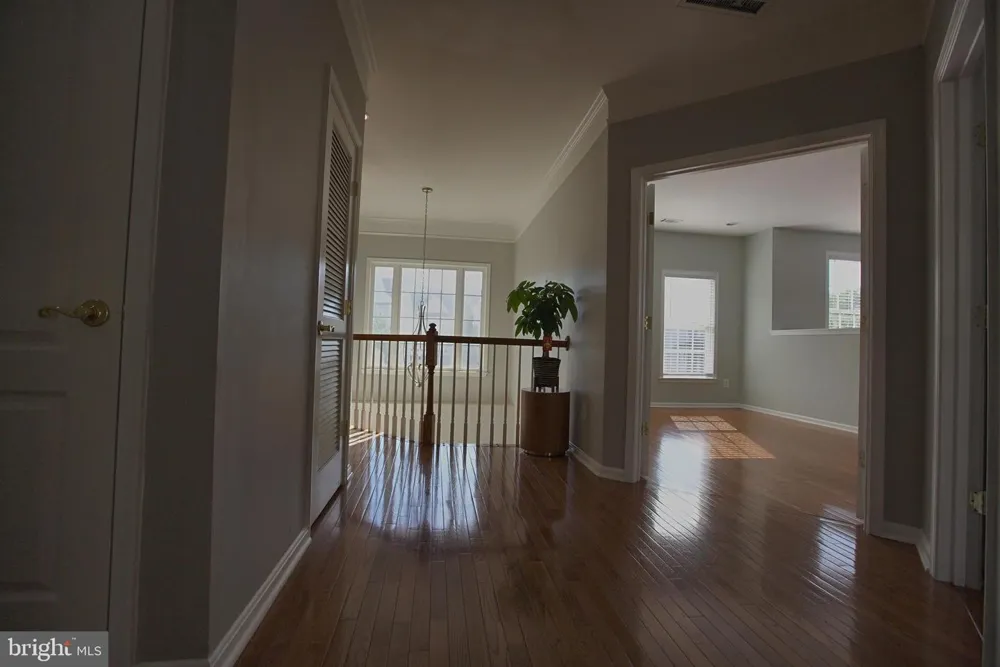 43314 FULLERTON STREET Ashburn, VA 20147