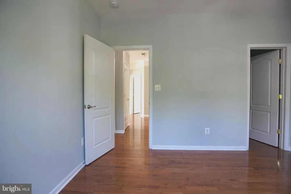 43314 FULLERTON STREET Ashburn, VA 20147