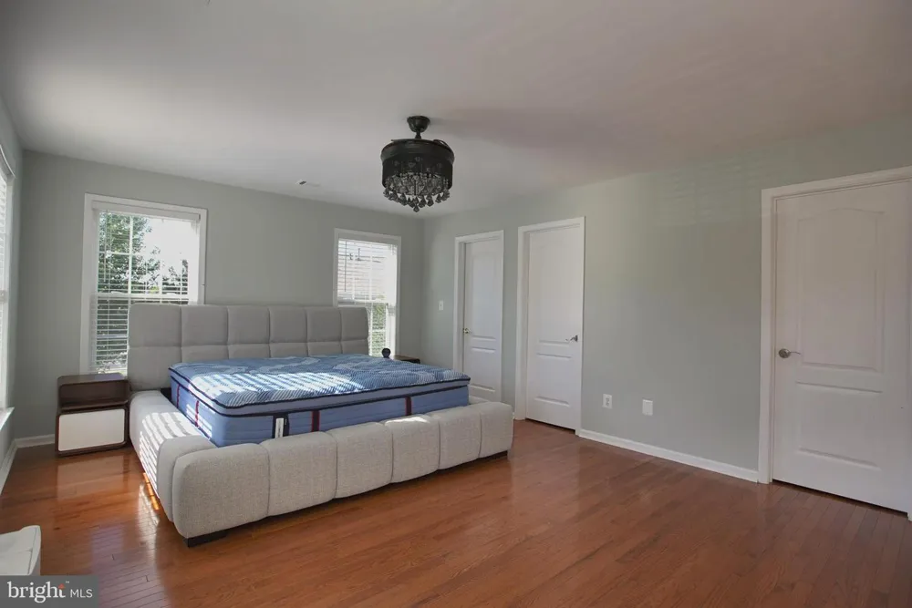 43314 FULLERTON STREET Ashburn, VA 20147
