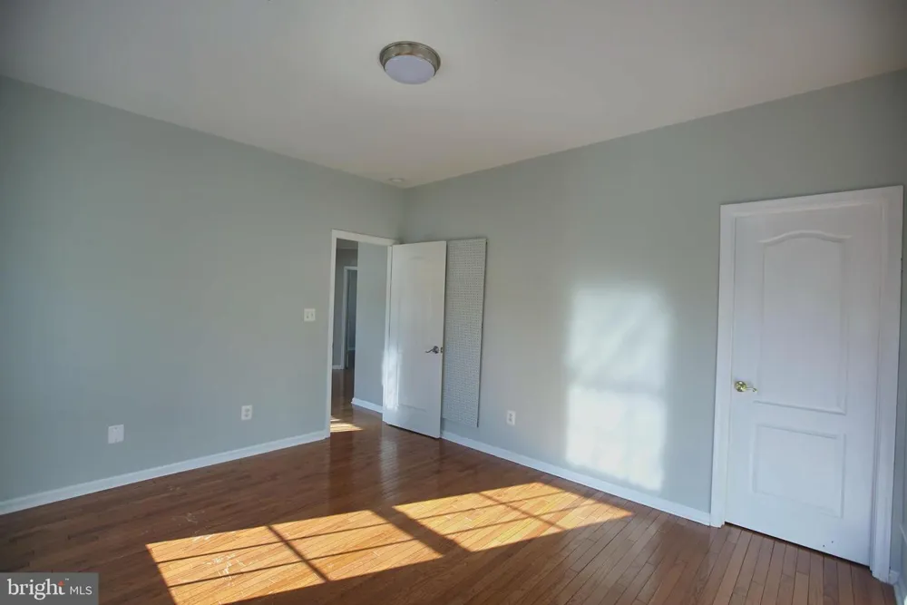 43314 FULLERTON STREET Ashburn, VA 20147