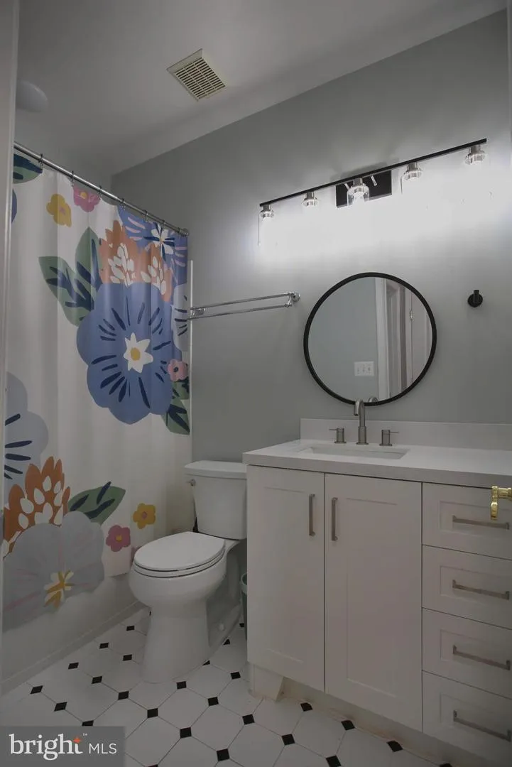 43314 FULLERTON STREET Ashburn, VA 20147