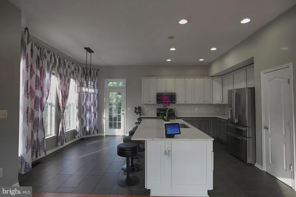 43314 FULLERTON STREET Ashburn, VA 20147