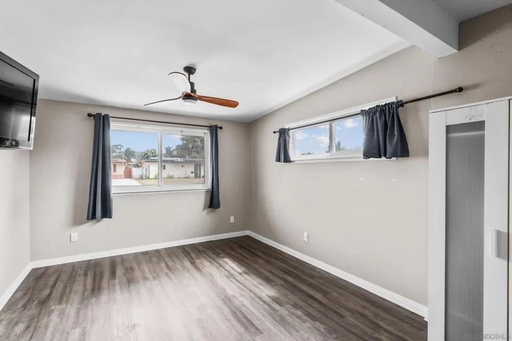 1127 Hemlock Ave Imperial Beach, CA 91932