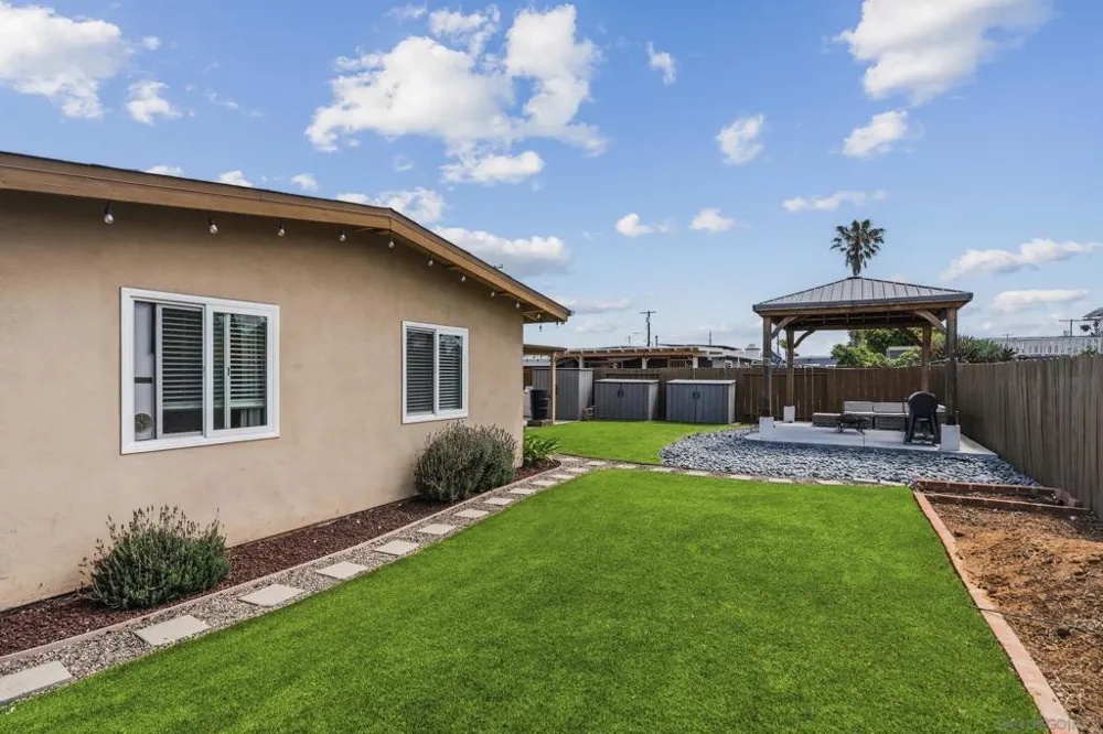 1127 Hemlock Ave Imperial Beach, CA 91932