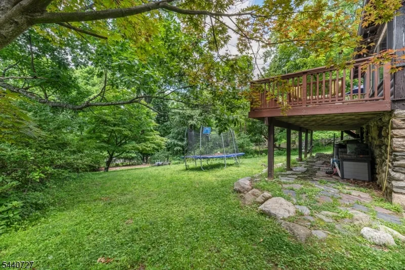 78 Woodlawn Rd Sparta, NJ 07871