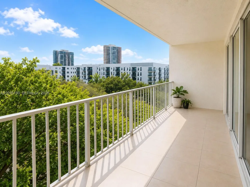 650 NE 64th St #G602 Miami, FL 33138