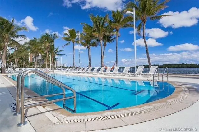 650 NE 64th St #G602 Miami, FL 33138