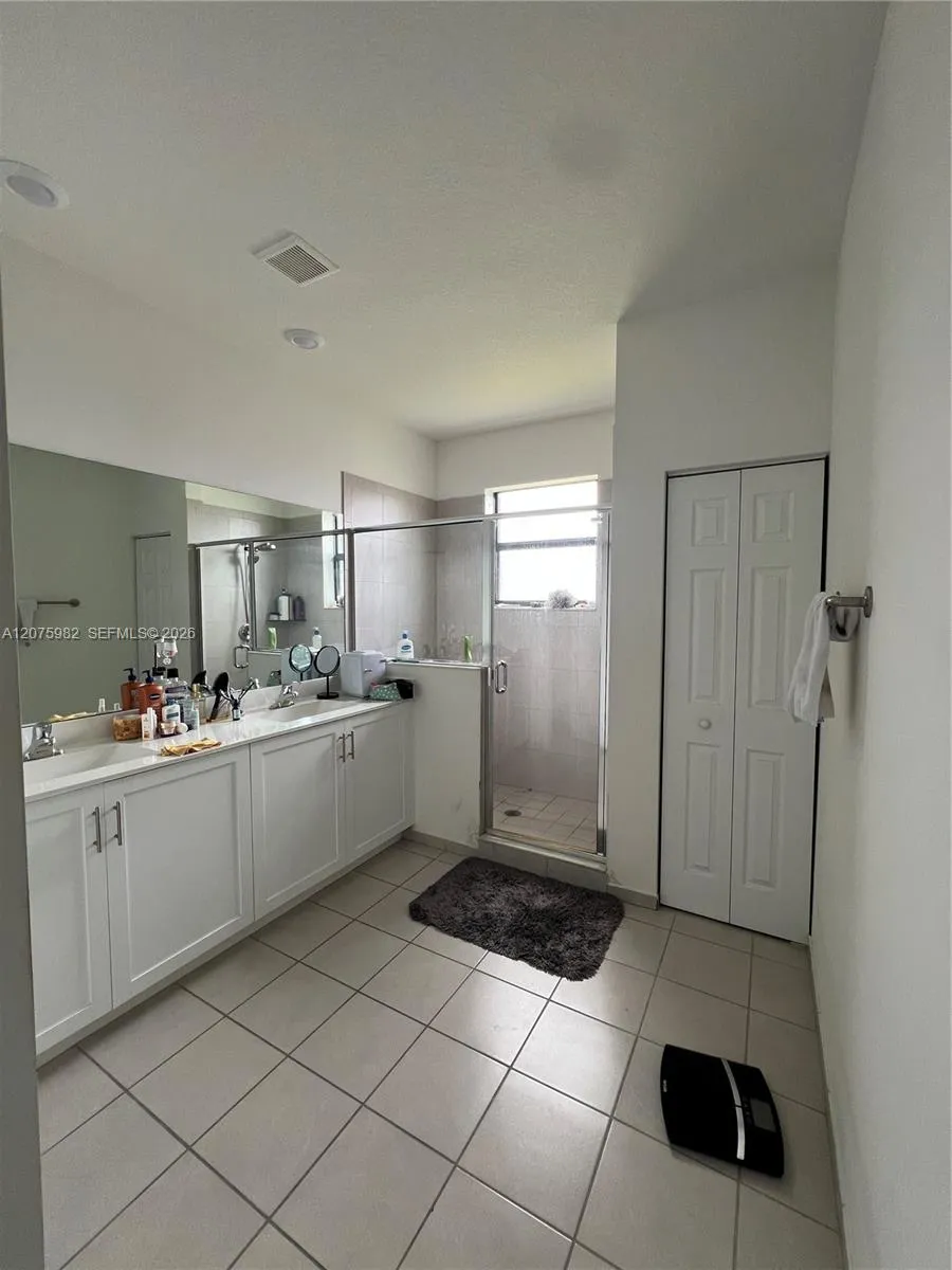 Address Not Shown Davie, FL 33314