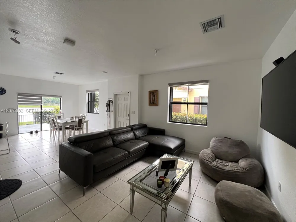 Address Not Shown Davie, FL 33314