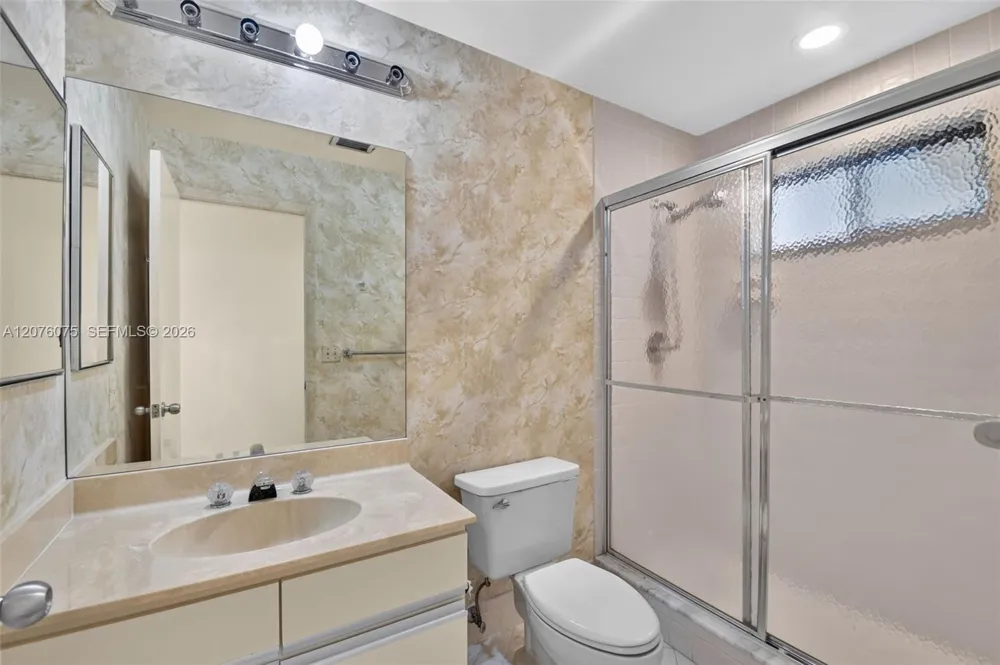 5310 S Fountains Dr S #217 Lake Worth, FL 33467