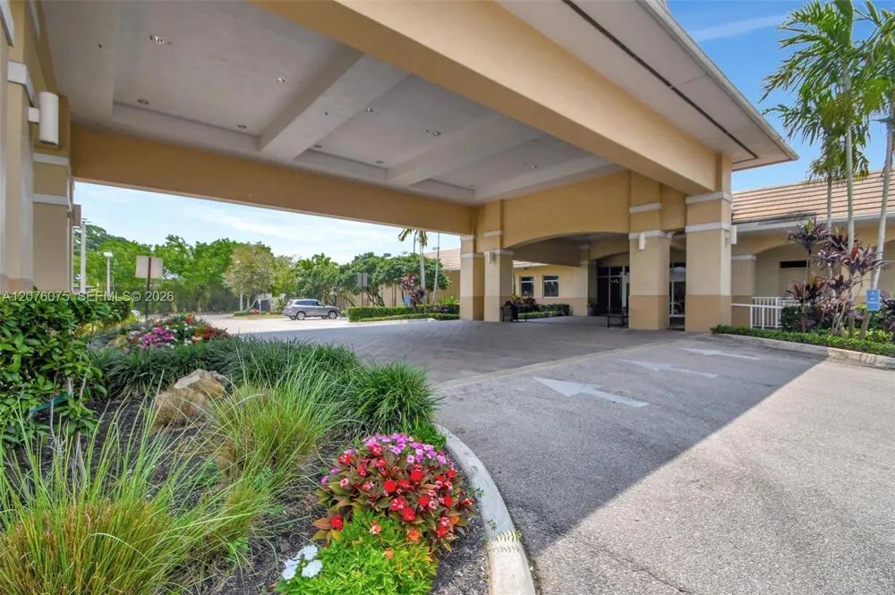 5310 S Fountains Dr S #217 Lake Worth, FL 33467
