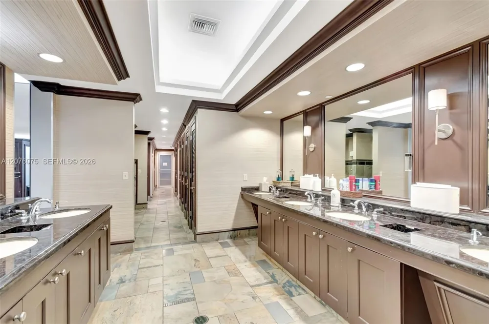 5310 S Fountains Dr S #217 Lake Worth, FL 33467