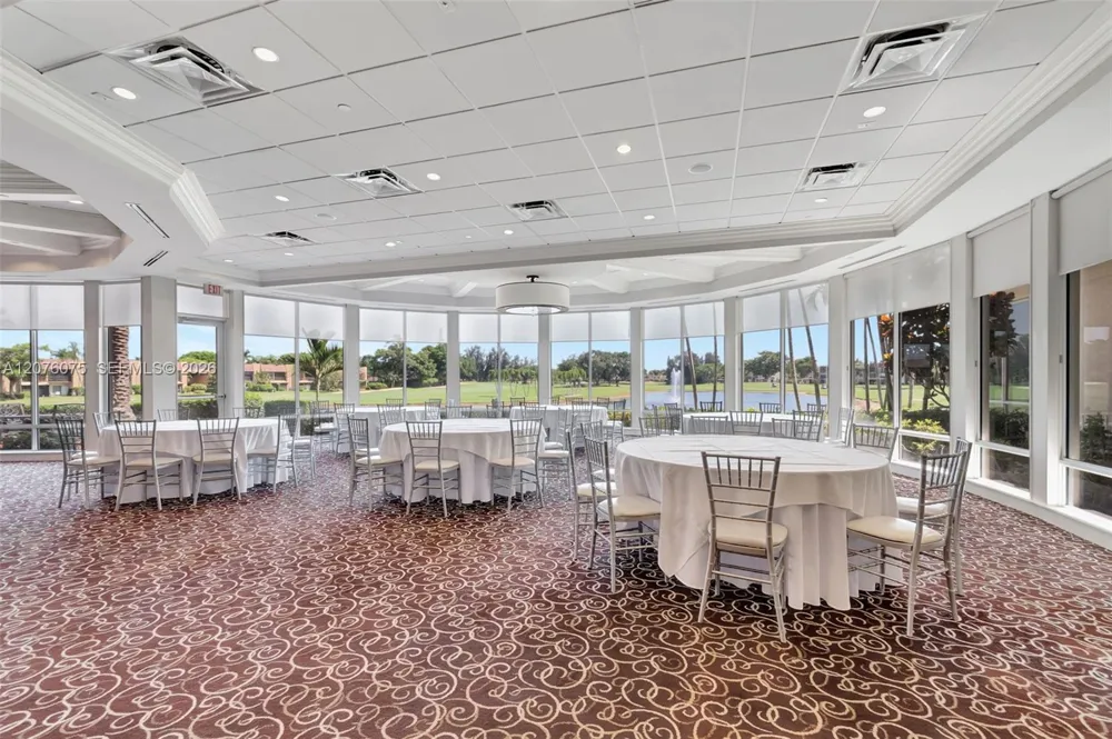 5310 S Fountains Dr S #217 Lake Worth, FL 33467
