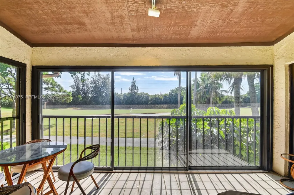 5310 S Fountains Dr S #217 Lake Worth, FL 33467