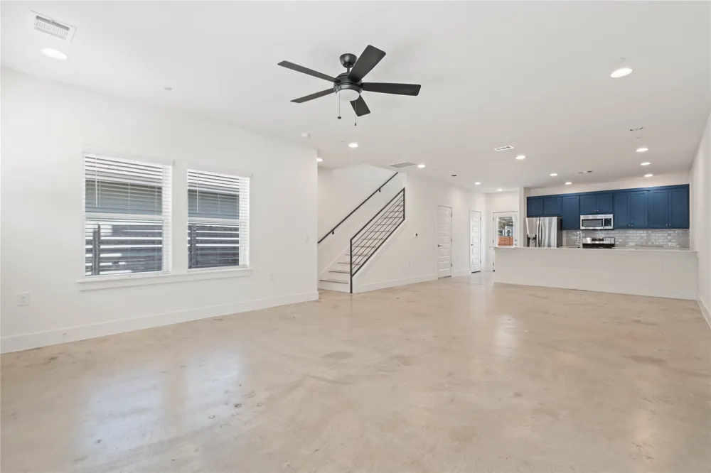 1121 Walton Lane #B Austin, TX 78721