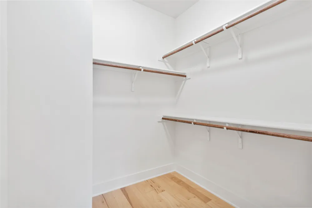 1121 Walton Lane #B Austin, TX 78721