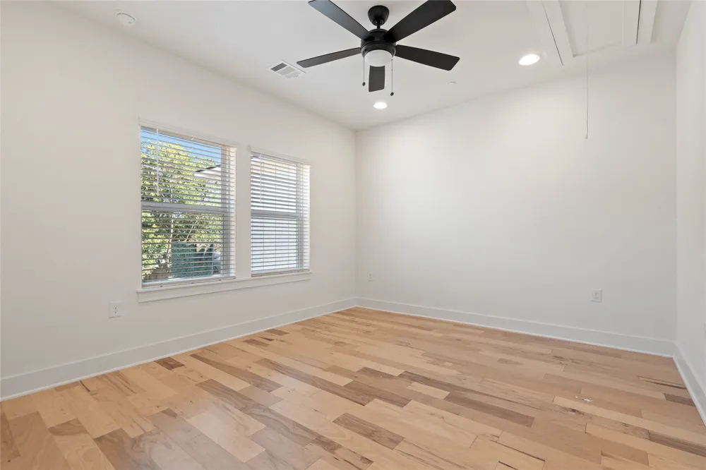 1121 Walton Lane #B Austin, TX 78721