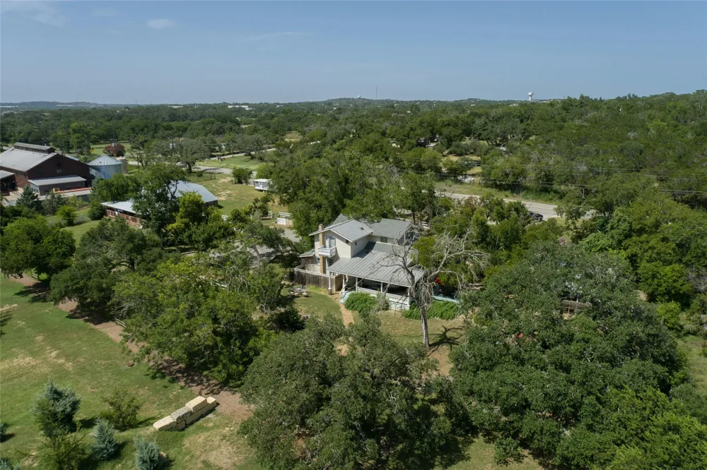 23351 Fm 150 W Driftwood, TX 78619