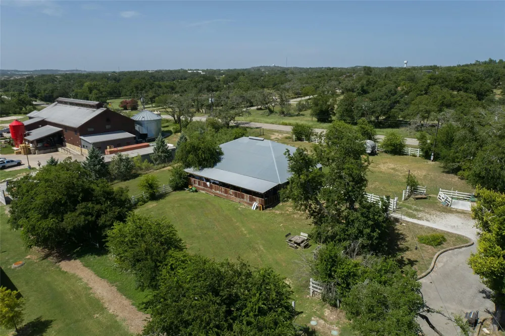 23351 Fm 150 W Driftwood, TX 78619