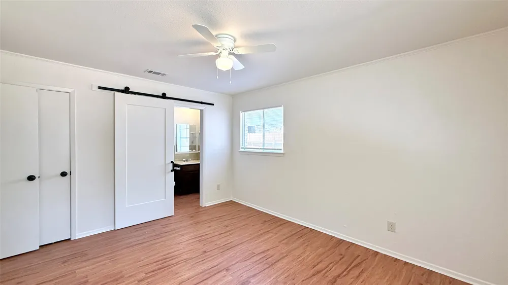 10105 Oak Hollow Drive Austin, TX 78758