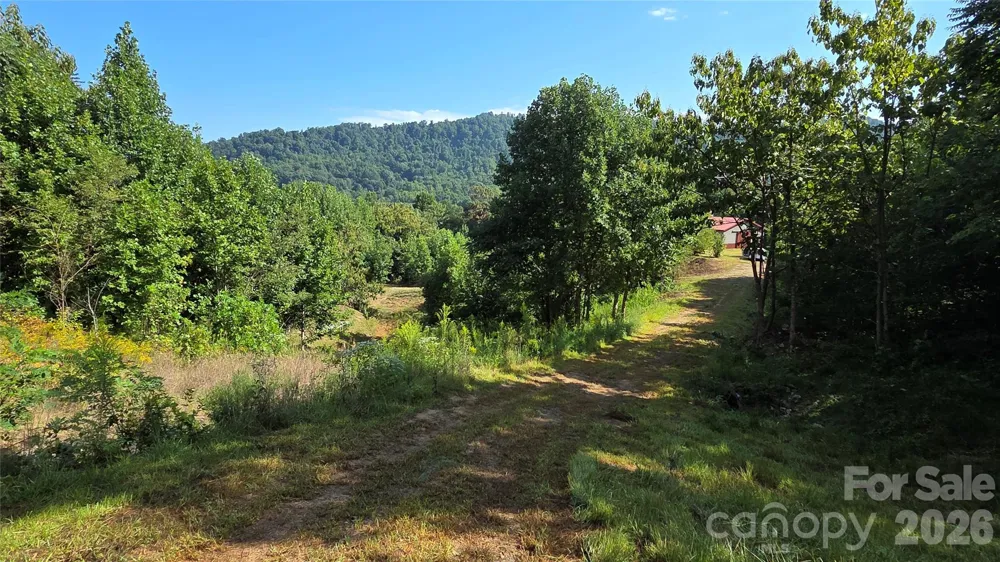 50 Gregory Hill Road Fairview, NC 28730