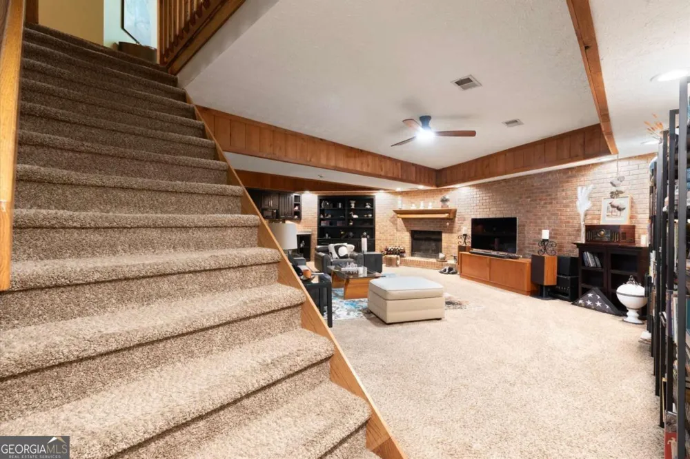 6660 Victory DR Acworth, GA 30102