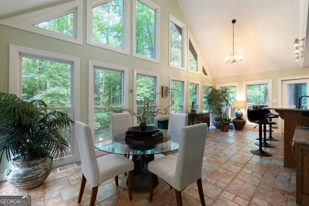 6660 Victory DR Acworth, GA 30102