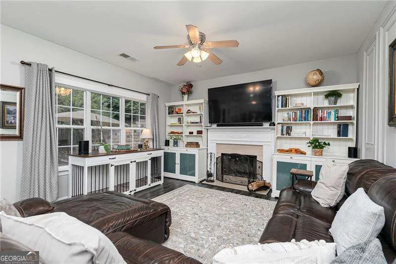 18 Creek Branch CT Acworth, GA 30101