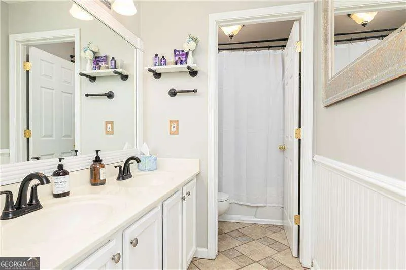 18 Creek Branch CT Acworth, GA 30101