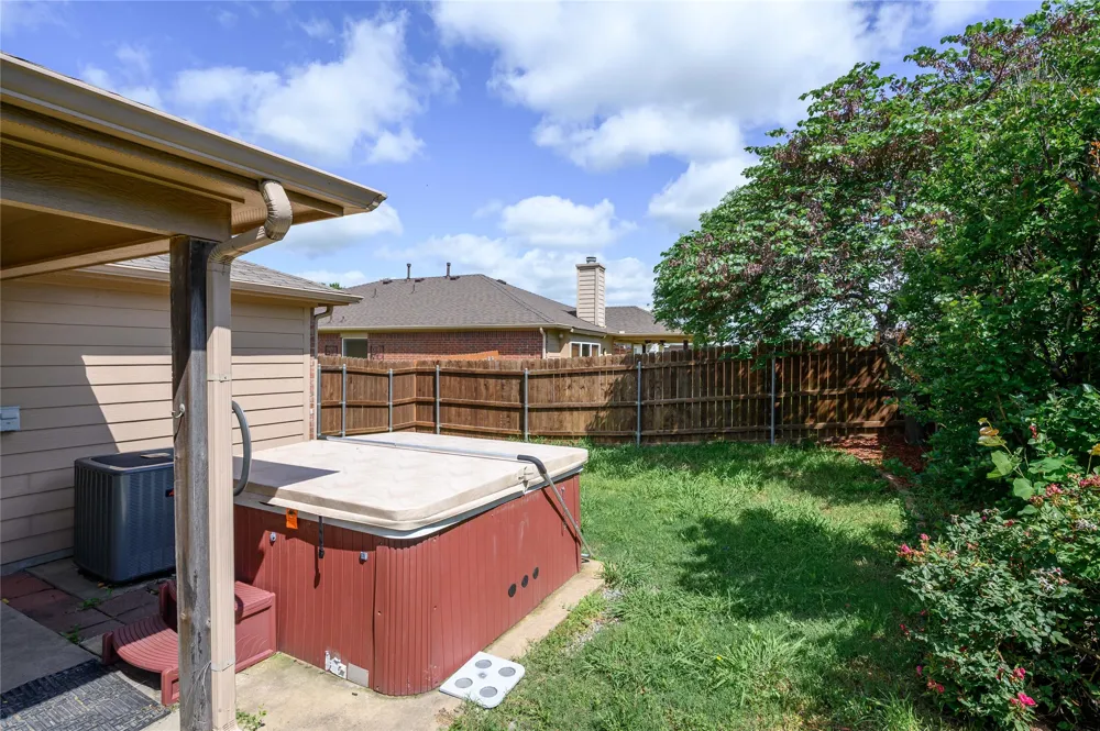 1443 Teal Sherman, TX 75092