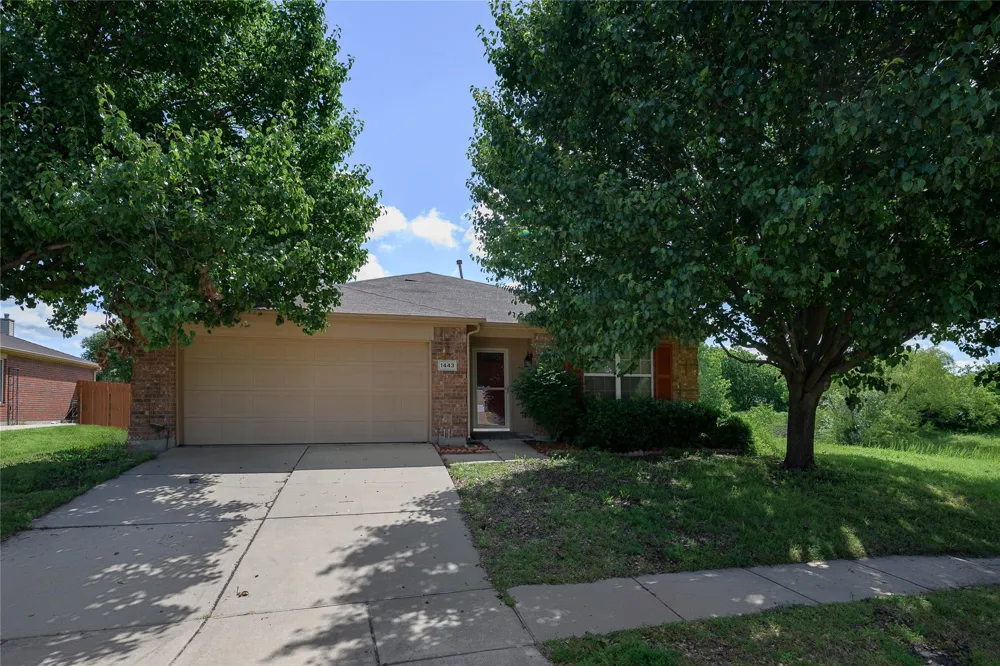 1443 Teal Sherman, TX 75092