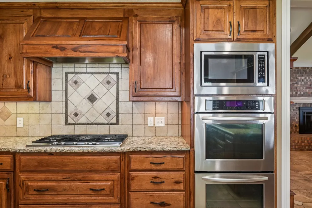 352 County Road 1299 Yantis, TX 75497