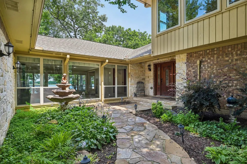 352 County Road 1299 Yantis, TX 75497