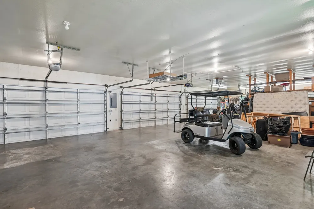 352 County Road 1299 Yantis, TX 75497