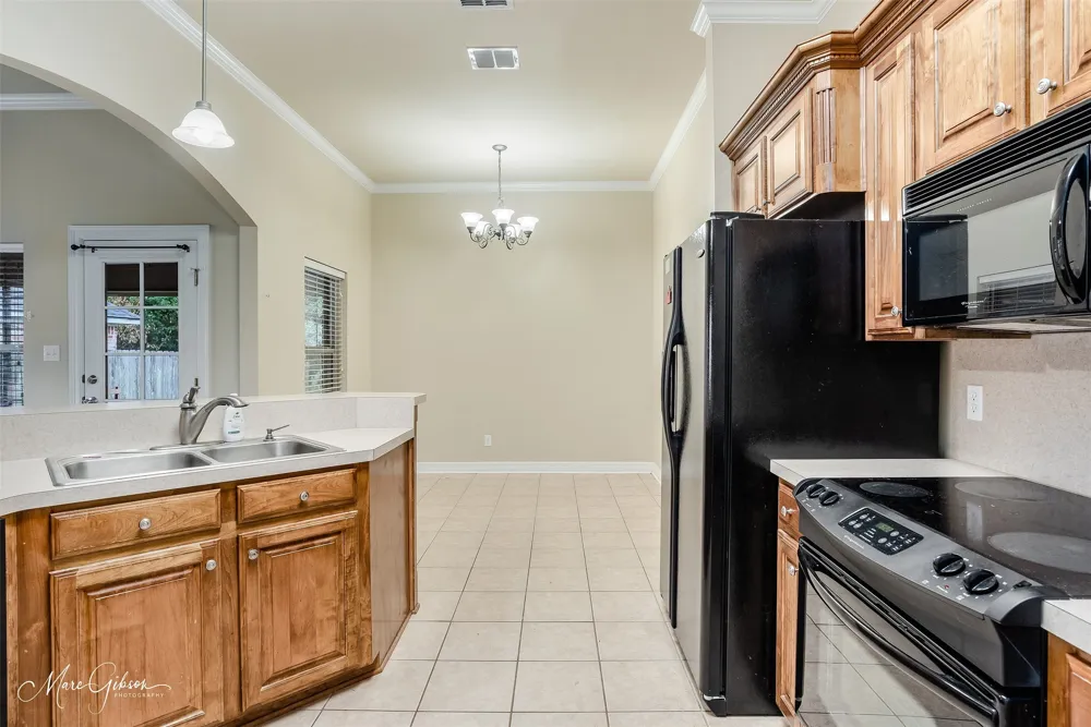 106 Red Fox Circle Haughton, LA 71037