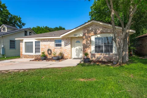 2324 Logan Street