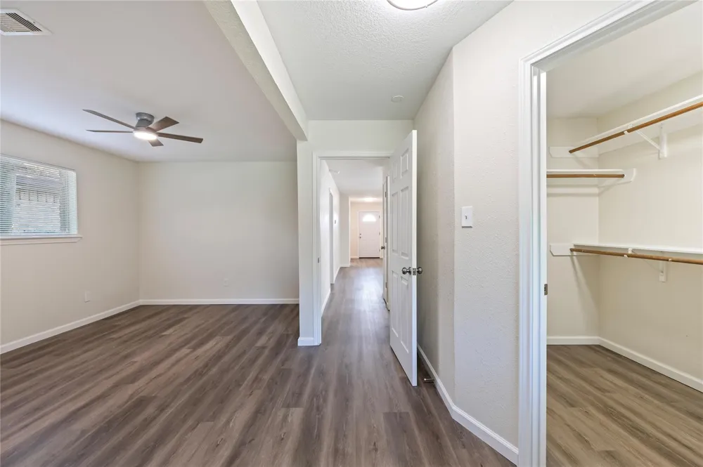 2324 Logan Street Texas City, TX 77590