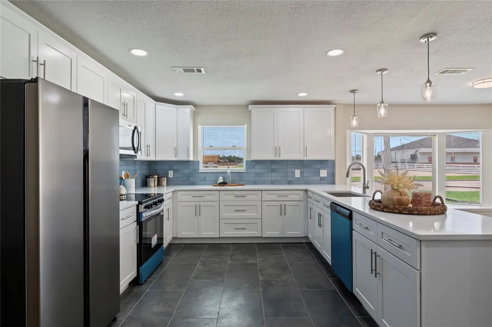 2324 Logan Street Texas City, TX 77590