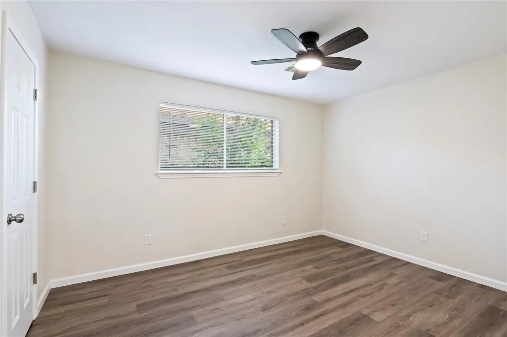 2324 Logan Street Texas City, TX 77590