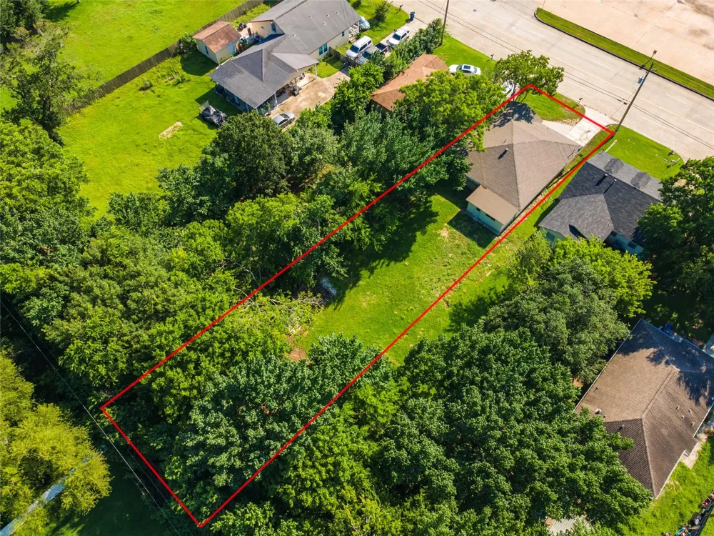 2324 Logan Street Texas City, TX 77590