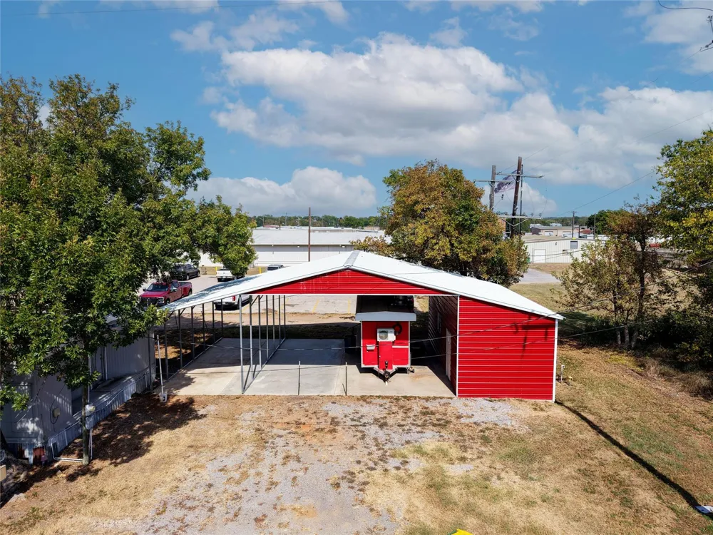 225 Main Street Normangee, TX 77871