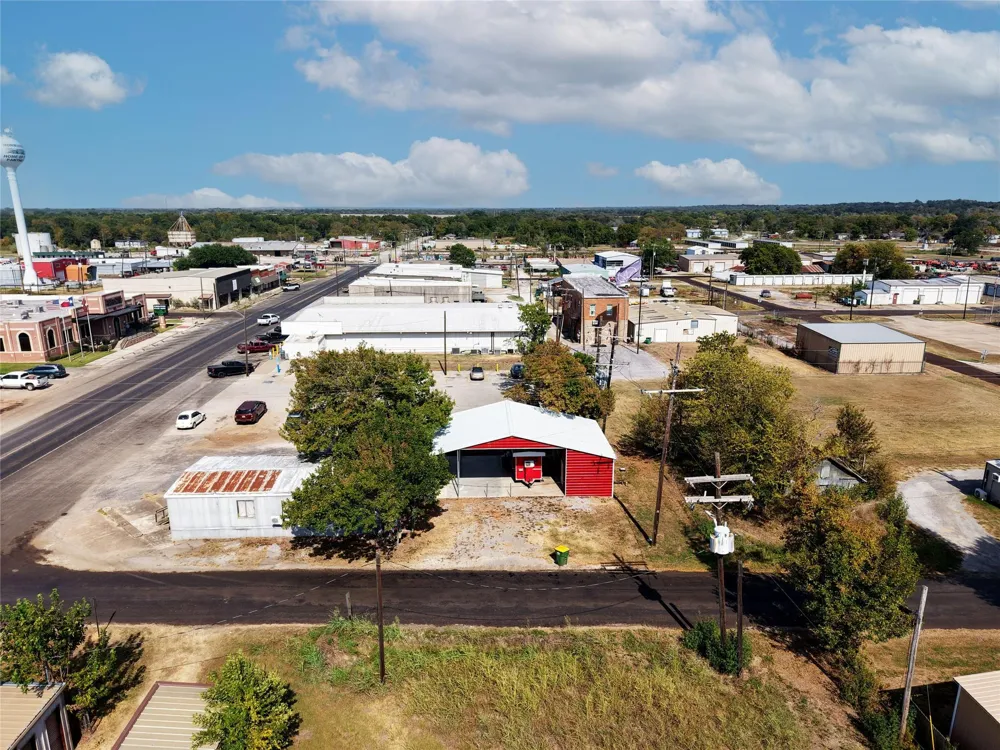 225 Main Street Normangee, TX 77871