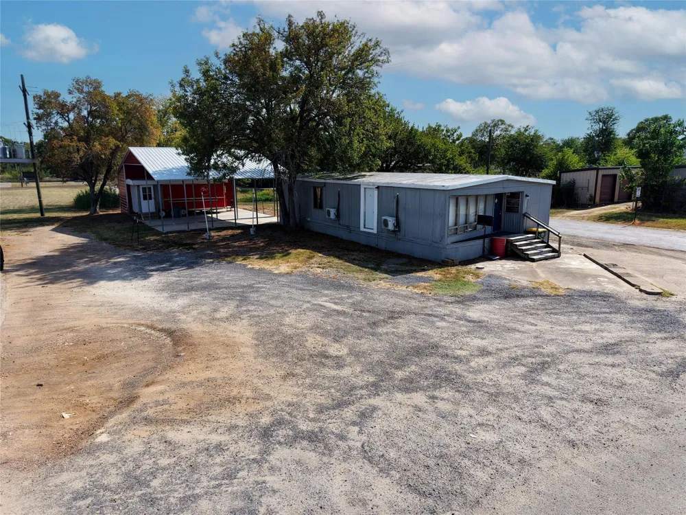225 Main Street Normangee, TX 77871