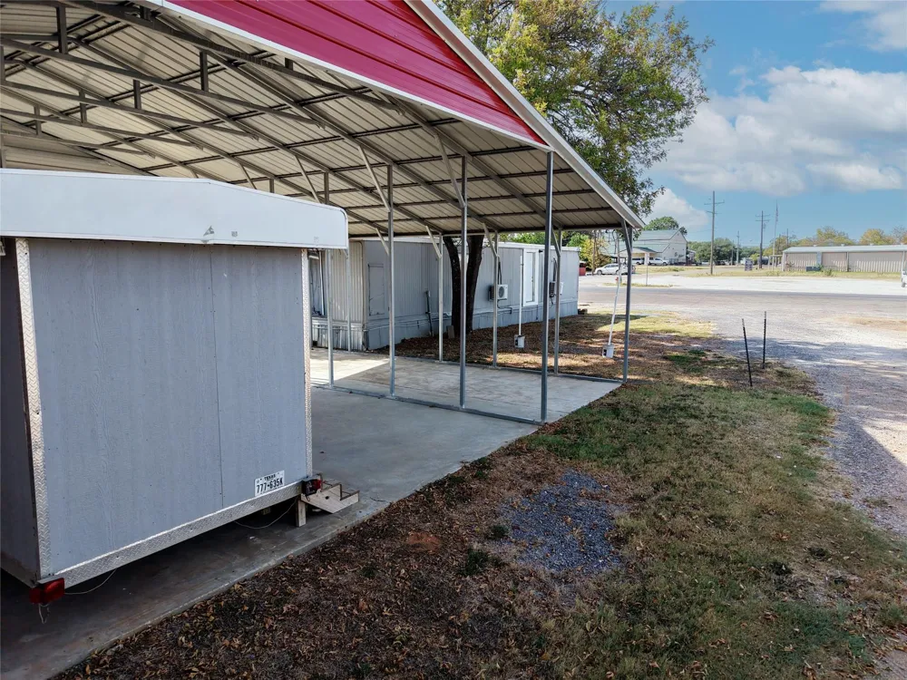 225 Main Street Normangee, TX 77871