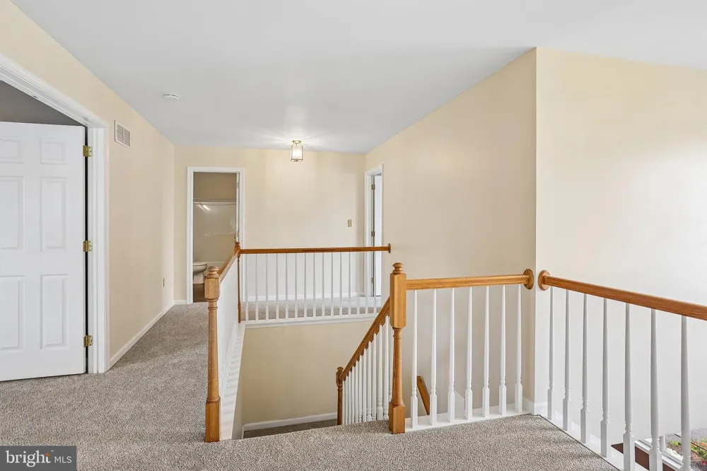 1289 MEADOWVIEW DRIVE Pottstown, PA 19464